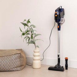 Vertikaler Besenstaubsauger mit Kabel Tristar SZ-2318 600W