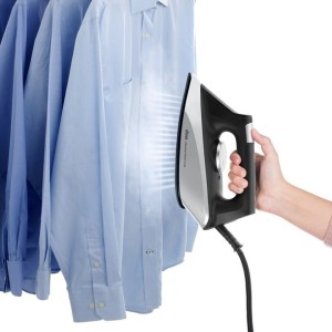 Centro de Planchado a Vapor UFESA Absolute Steam Luxe 2400W