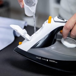 Plancha de Vapor Ufesa Mérida PV3650 3000W