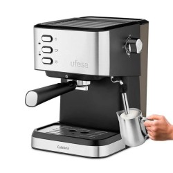 Ufesa CALABRIA Kompakte Espressomaschine mit Milchaufschäumer