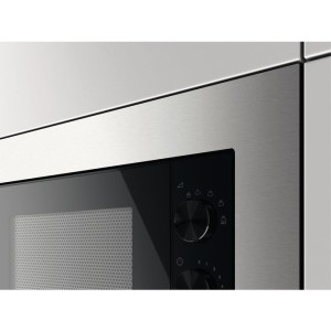 Zanussi ZMSN5SX Einbau-Mikrowelle – 17 Liter, 700 W