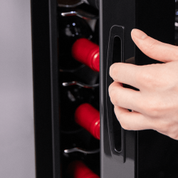 Vinoteca Cecotec Bolero GrandSommelier 1550 CoolCrystal Bodega