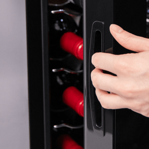 Vinoteca Cecotec Bolero GrandSommelier 1550 CoolCrystal Bodega