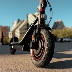 Patinete Eléctrico Cecotec Bongo D40 XL Connected 700 W con Autonomía de 40 Km y APP