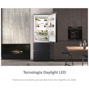 Kühlschrank Combi 3 Türen HTW7720ENMB Inox Schwarz Kapazität von 483 Liter