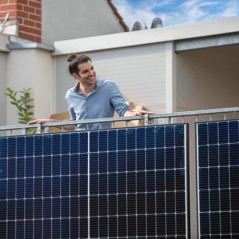 LIGHTMATE Selbstverbrauchs-Solarkit für den Balkon (370 oder 740 W)