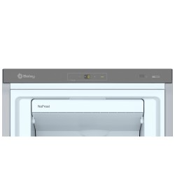 Congelador Vertical Balay 3GFE568XE Inox Capacidad de 242 Litros