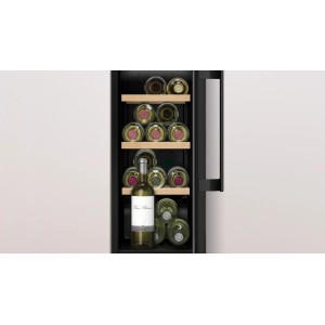 Einbau-Weinkühlschrank Balay 3WUF073B für 21 Flaschen 82x30x57 cm