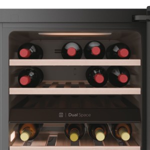 Vinoteca Haier HWS42GDAU1 para 42 Botellas 82x49,7x58cm
