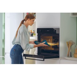Multifunktionsofen mit Heißluftfritteuse-Funktion Bosch HBG578EB7 71 Liter Fassungsvermögen