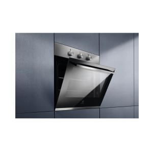 Multifunktionsofen Electrolux KOHHH00BX3 Serie 300 Convection AquaClean 58 Liter Fassungsvermögen Hydrolithisch
