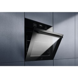 Multifunktionsofen Electrolux OEF5H50BK Schwarzes Glas 72 Liter Kapazität