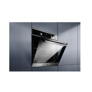 Horno Multifunción Pirolítico con Función Vapor Electrolux COP846X1 Inox 72 Litros de Capacidad
