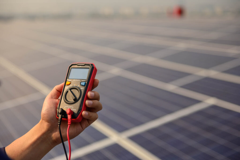 mantenimiento baterias solares